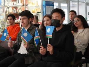 Познавательная выставка «Великие сыны Якутии»  