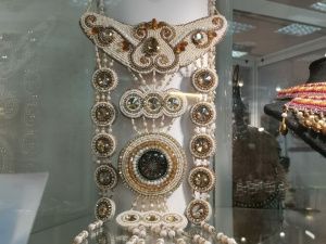Изделия 100 мастериц из семи регионов России представлены на выставке «Бисер Севера» в Якутске