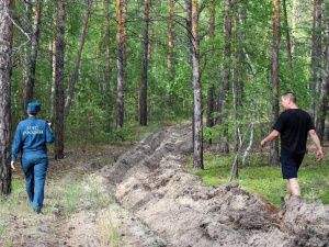 Сотрудники МЧС России продолжают профилактику на объектах летнего отдыха детей