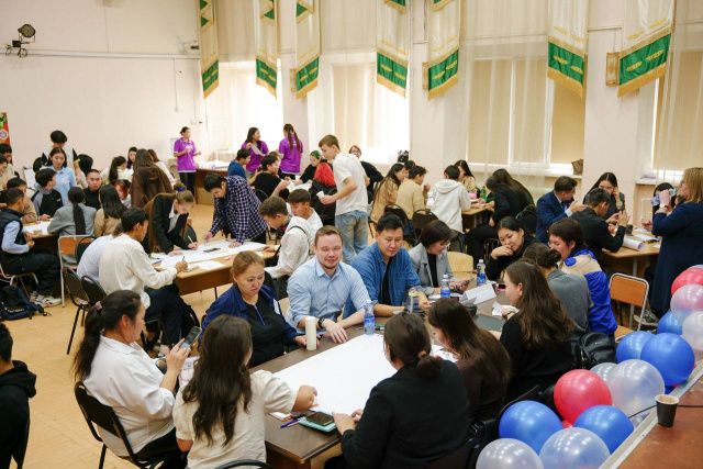 Более 120 человек приняли участие в интенсиве по студенческому инициативному бюджетированию в Якутске
