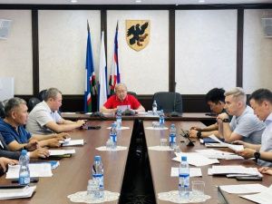 Состоялось заседание постоянной комиссии Якутской городской Думы по местному самоуправлению, законности и Регламенту