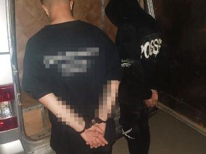 В Якутске задержаны молодые люди, у которых изъято наркотическое вещество