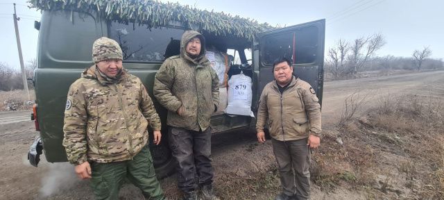 Бойцы опорных пунктов Якутии совершили за неделю более 20 маршей к линии соприкосновения для передачи посылок 