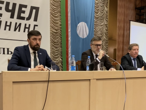 В рамках отчета правительства Кирилл Бычков встретился с трудовыми коллективами Нерюнгри