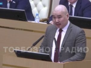 Глава отдаленного села в Якутии поведал депутатам Ил Тумэна жесткую правду