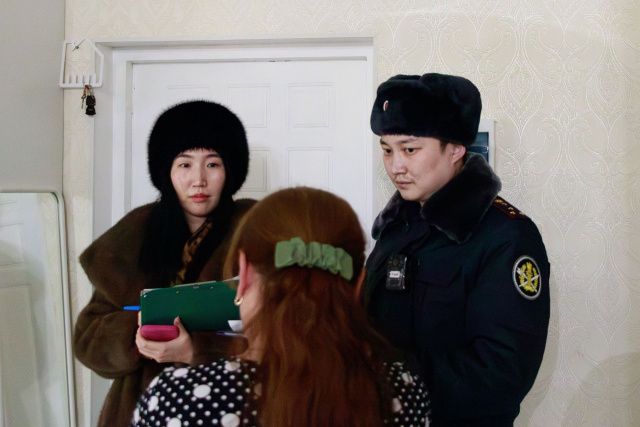 Сотрудники уголовно-исполнительной инспекции и представители Республиканской (межведомственной) комиссии по делам несовершеннолетних и защите их прав провели профилактический рейд