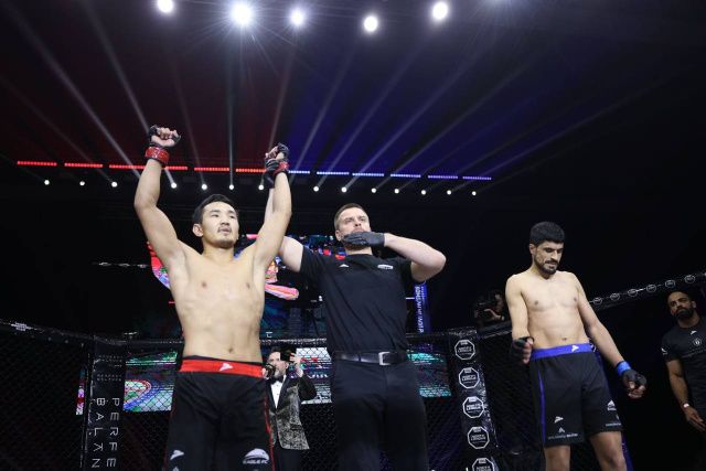 Обладателем кубка Ил Дархана по смешанным единоборствам стал Григорий Барашков