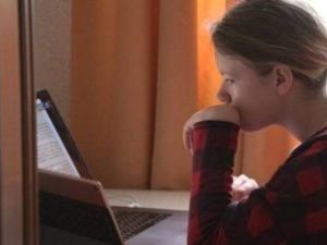 Более 21 тысячи школьников Якутска перешли на дистанционное обучение