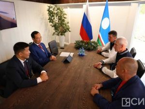 ВЭФ-2023: Айсен Николаев и Олег Матыцин обсудили вопросы организации и проведения игр «Дети Азии»