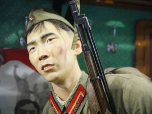 Глава Якутии поблагодарил создателей передвижного музея «Поезд Победы»