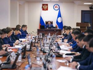 Глава Якутии провел расширенное заседание оргкомитета Игр «Дети Азии»
