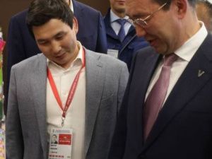 Виктор Лебедев явился обществу