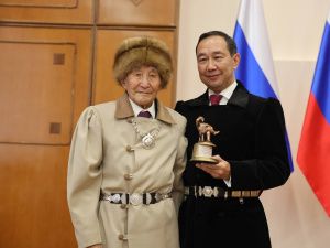 В Якутии хранителям традиционной культуры вручены стипендии Главы республики