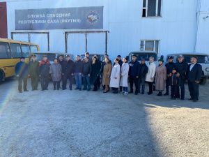 Предприятия Якутии передали автотранспорт в зону проведения СВО