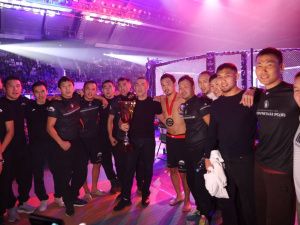 Обладателем кубка Ил Дархана по смешанным единоборствам стал Григорий Барашков