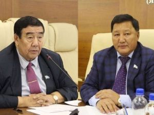 И ВНОВЬ ДЕДУШКА УАРОВ 