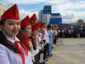 Торжественная линейка в честь 100-летия пионерии состоялась в Якутске