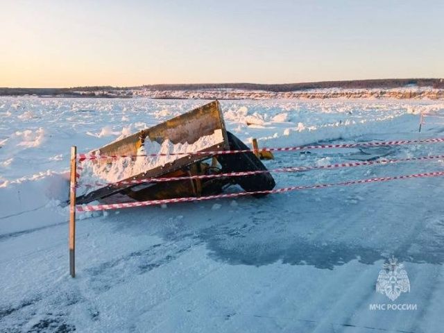 Провал спецтехники под лед на переправе «Мохсоголлох – Качикатцы»: Проводится проверка