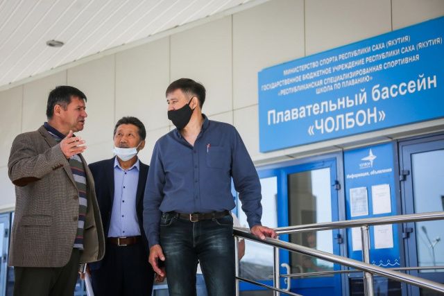 Спортивные объекты будут открываться для горожан поэтапно. Первыми откроют бассейны