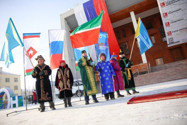 Дружба, мир и согласие: в Якутске отметили День народного единства