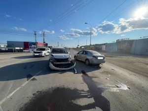 В Якутске произошло столкновение: Мать не пристегнула ребенка, он получил травмы