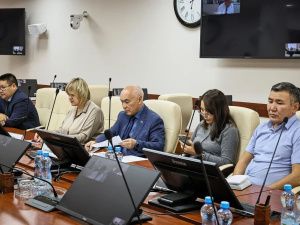 В Якутии состоялся открытый разговор с депутатом ГосДумы Владимиром Бурматовым