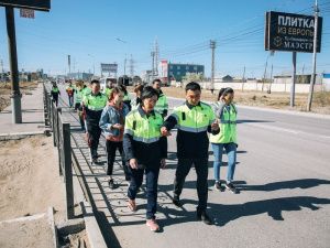 Сардана Авксентьева проверила ремонт столичных дорог