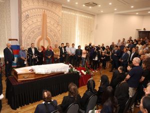 В Москве началась церемония прощания с первым президентом Якутии Михаилом Николаевым