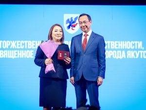 Айсен Николаев поздравил якутян с 391-летием столицы республики