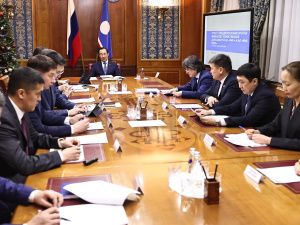 Айсен Николаев положительно оценил итоги работы АО «РИК Плюс» и Группы «РИК» в 2023 году