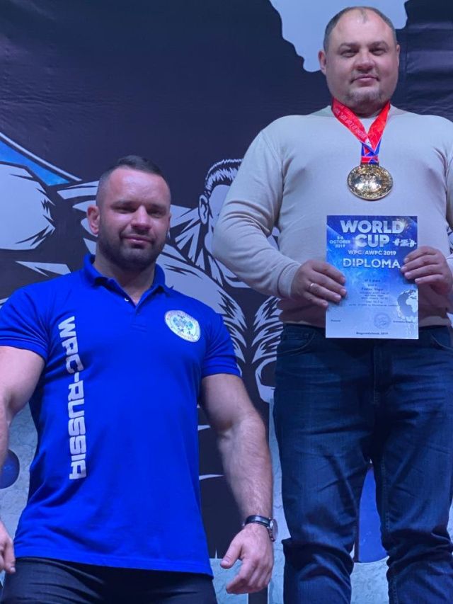 Исполнительный директор Ассоциации строителей АЯМ стал первым на Кубке мира по пауэрлифтингу в весовой категории до 140 кг