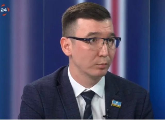 Секрет платежек с высокими тарифами: в ГУП «ЖКХ» насчитали 120 бухгалтеров