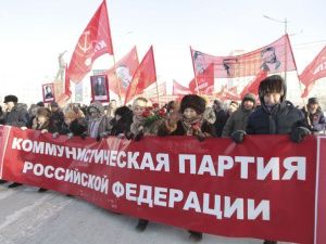 В Якутске прошла демонстрация в честь годовщины Великого Октября