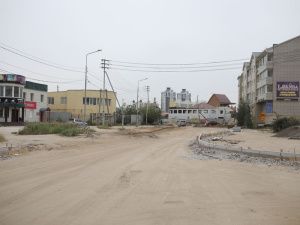 Министр транспорта Александр Тарасов проверил ход ремонта дорог в Якутске