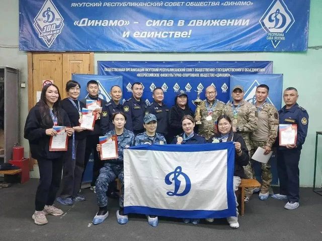 Якутские силовики состязались в стрельбе из пистолета