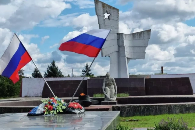 Жители четырех освобожденных регионов поддержали присоединение к России!