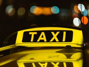 Спустя 3,5 года полиция Якутска раскрыла кражу 3000 рублей у таксиста: Подозревается пассажирка