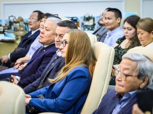 Кирилл Бычков поздравил с 15-летием Росреестра