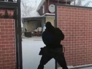 В Якутске выявлены поддельные девять тонн алкоголя и четыре тысячи пачек сигарет