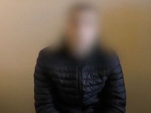 Полицией Якутии задержаны двое новосибирцев -- посредников онлайн-аферистов