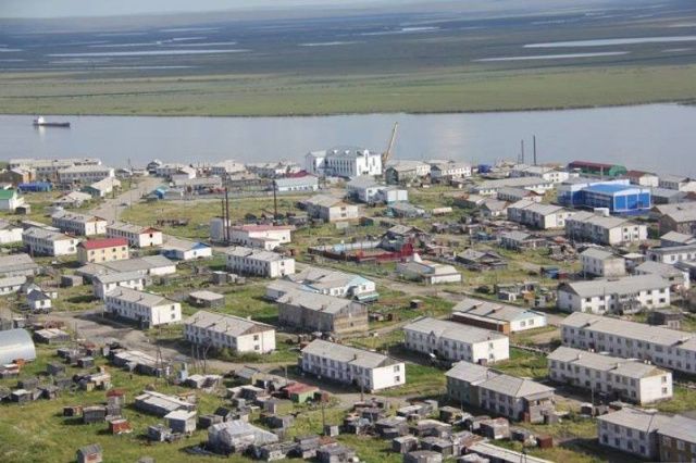 Глава Якутии работает в Аллаиховском районе