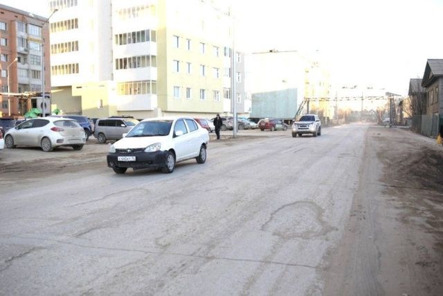 Исправлять халтуру на дорогах за счет горожан будет мэрия Якутска вместо ненадежного подрядчика