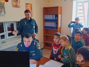 В гостях у огнеборцев