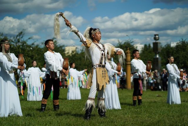 Юбилейный Ысыах в Москве собрал более 25 тысяч человек