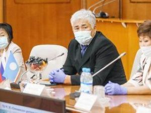 В Якутии наградили лучших медработников