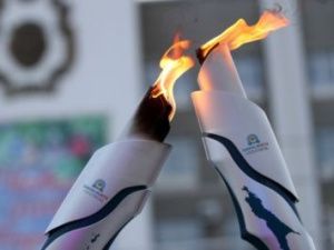 Министр спорта России Колобков и рэпер L’One пронесут Огонь игр «Дети Азии»