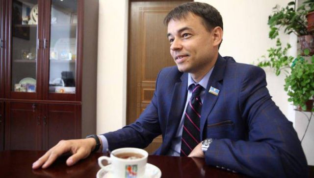 Жителей республики начинает тошнить от депутата Ивана Луцкана?