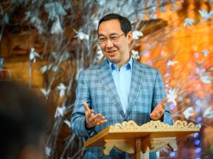 Глава Якутии провел в Оймяконе выездное совещание по развитию туризма