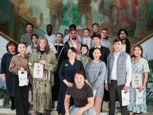 В Якутске прошел традиционный поэтический вечер «Читаем Ойунского»