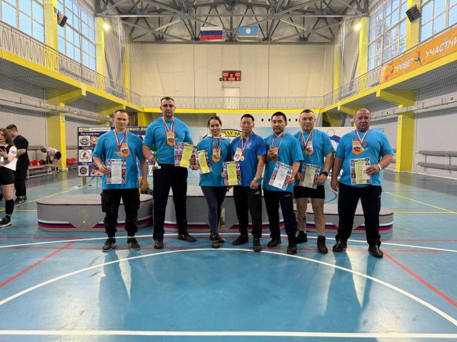 Золотой результат АК «ЖДЯ» на XX открытом чемпионате по жиму штанги лежа